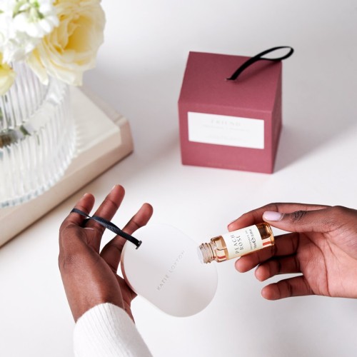 Katie Loxton Ceramic Hanging Diffuser - Friend